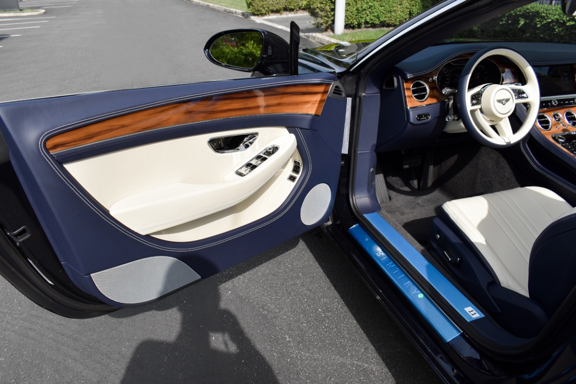 2023 Bentley Continental GTC Image 6