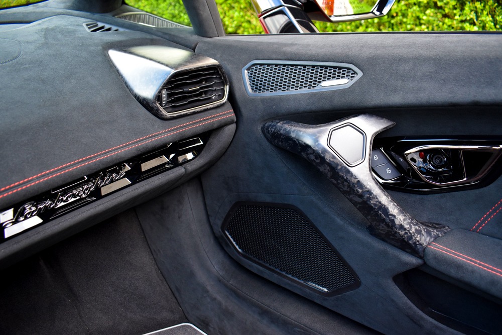 2018 Lamborghini Huracan Image 14