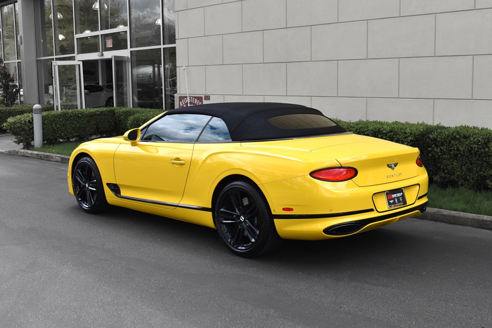 2020 Bentley Continental Image 16