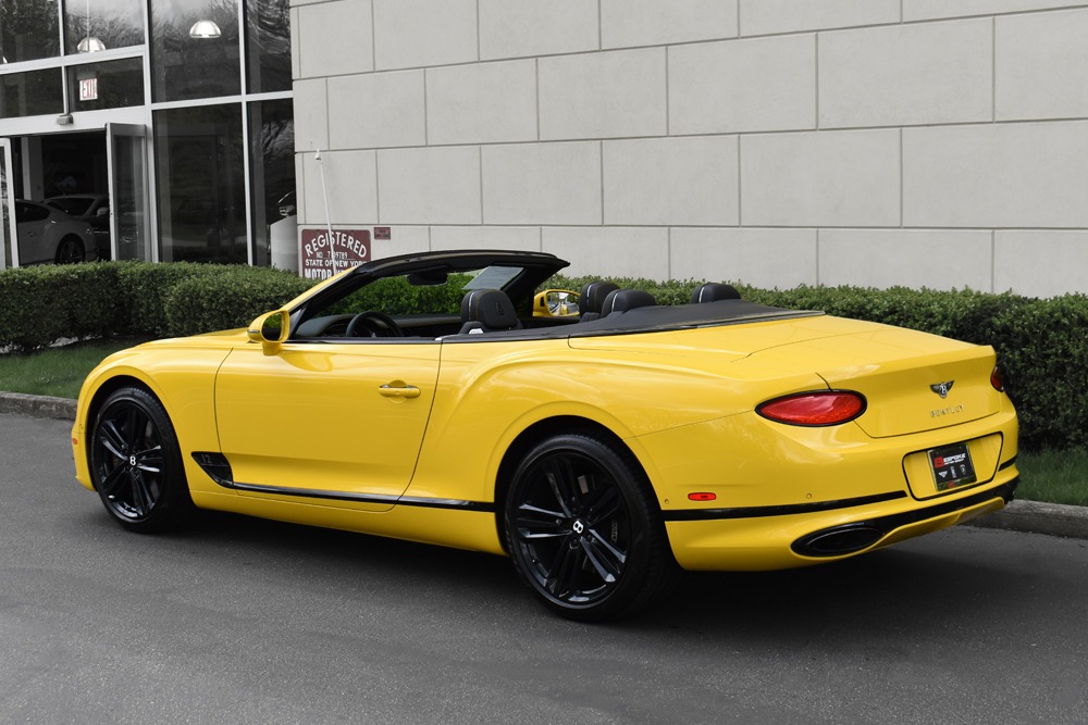 2020 Bentley Continental Image 2