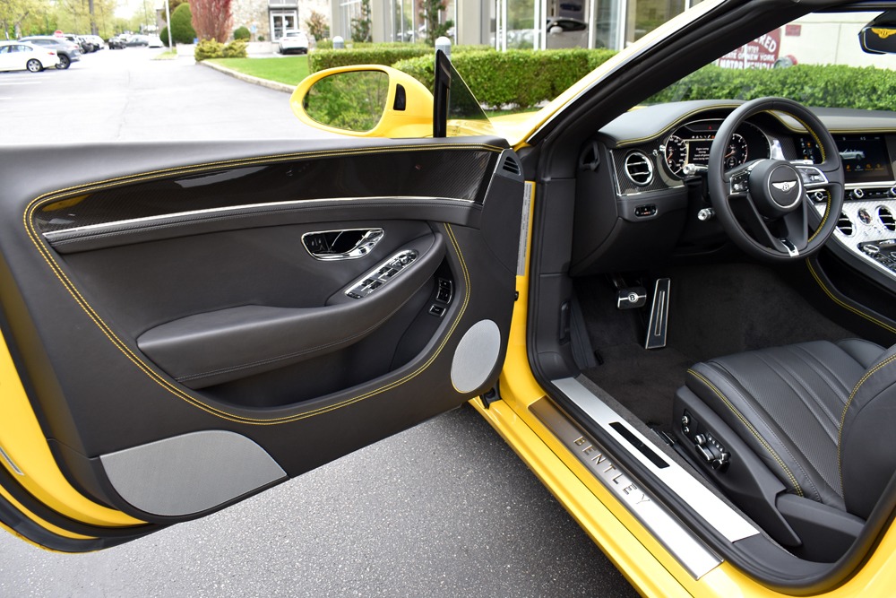 2020 Bentley Continental Image 4