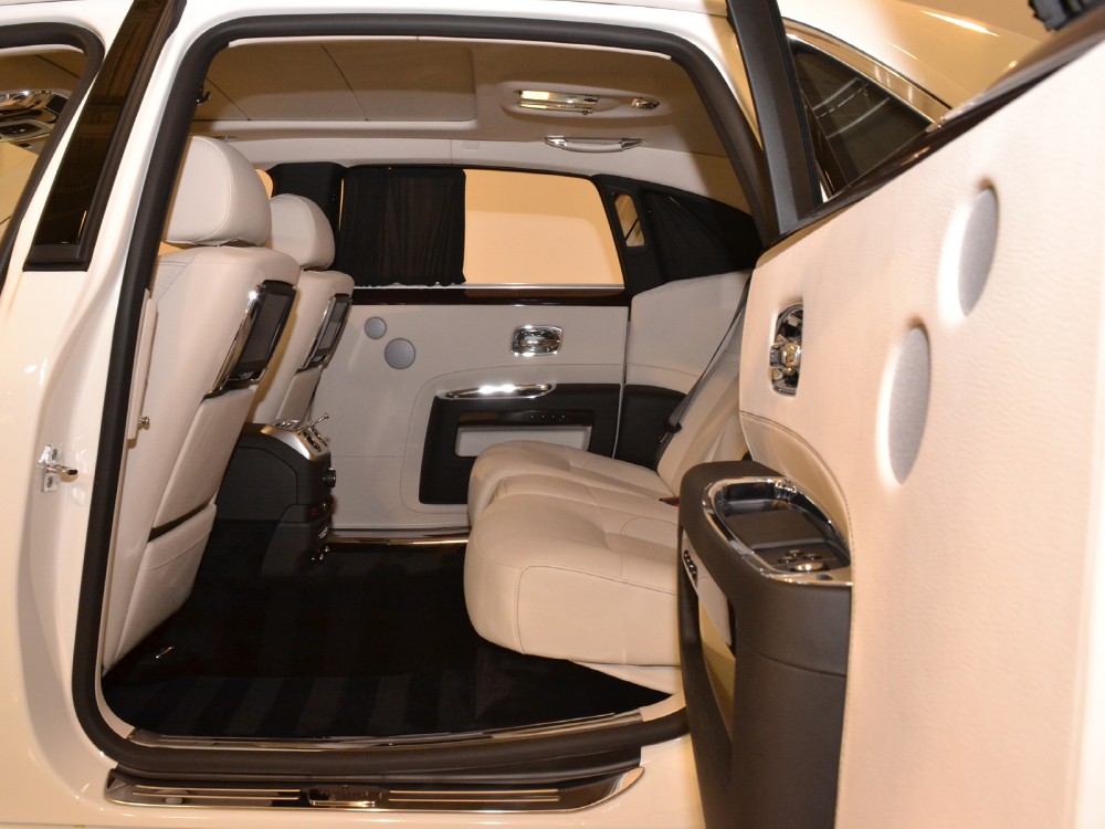 2012 Rolls-Royce Ghost EWB Image 17