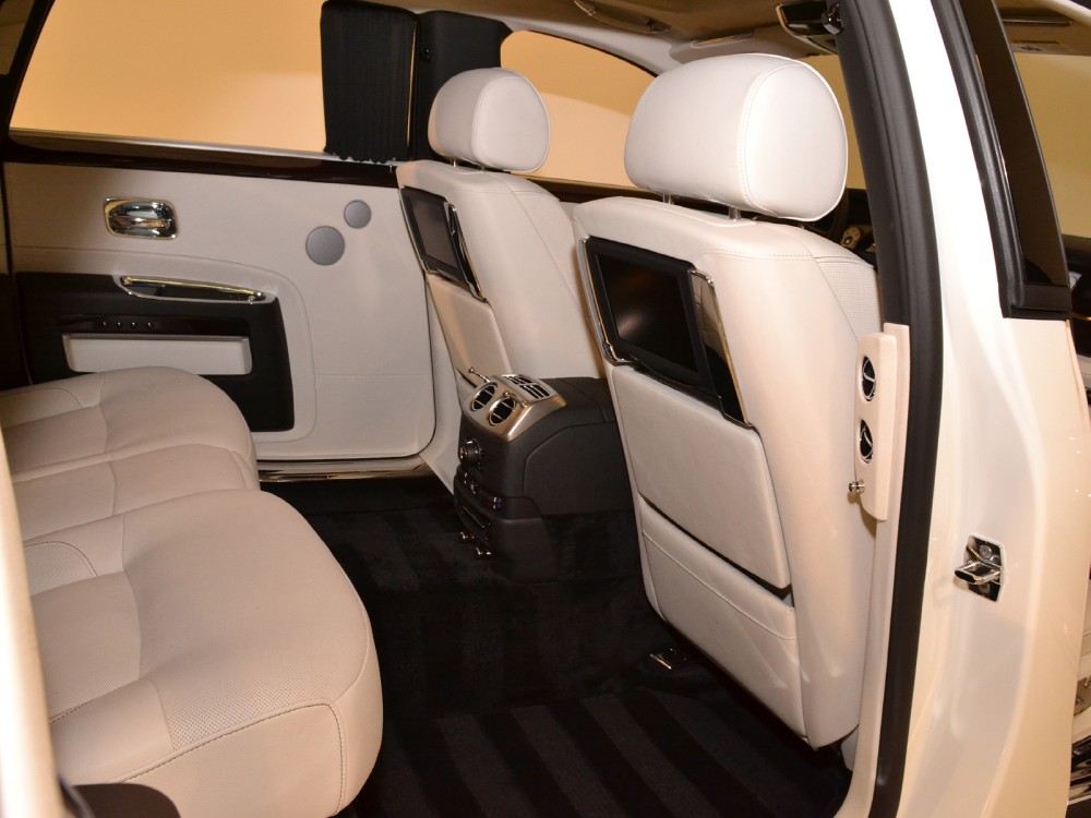2012 Rolls-Royce Ghost EWB Image 25