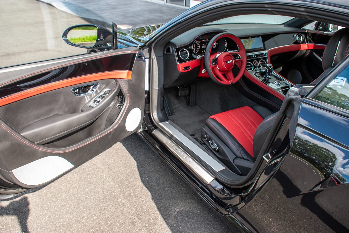 2023 Bentley Continental GT V8 Image 13