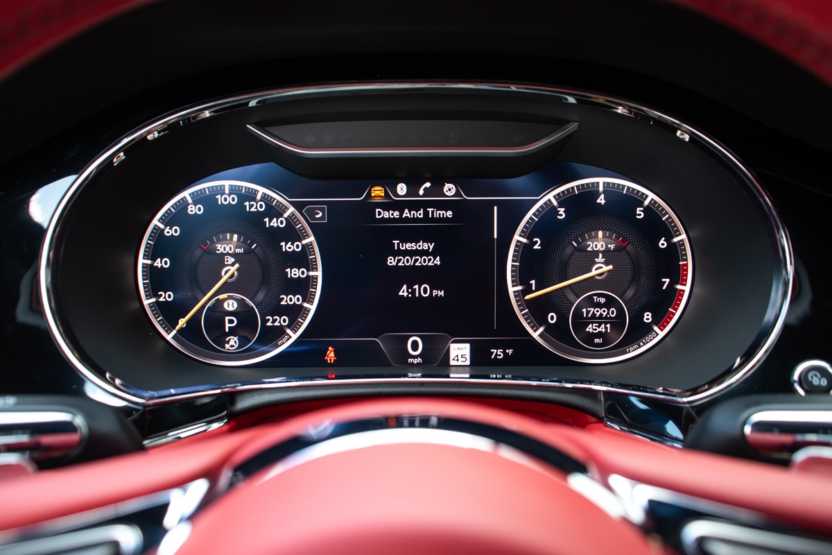 2023 Bentley Continental GT V8 Image 18