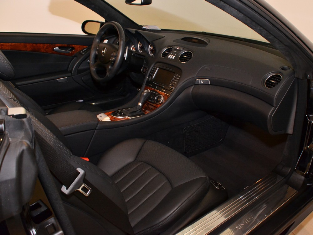 2008 Mercedes-Benz SL55 Roadster Image 24