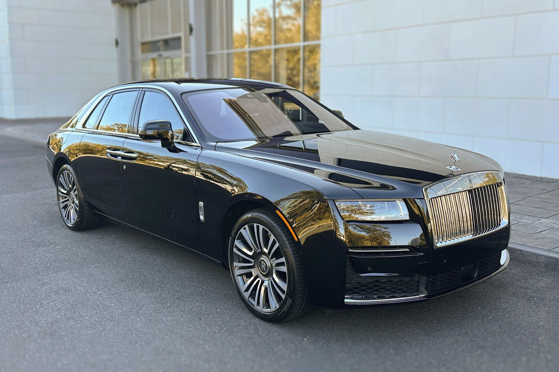 2023 Rolls-Royce Ghost Image 17