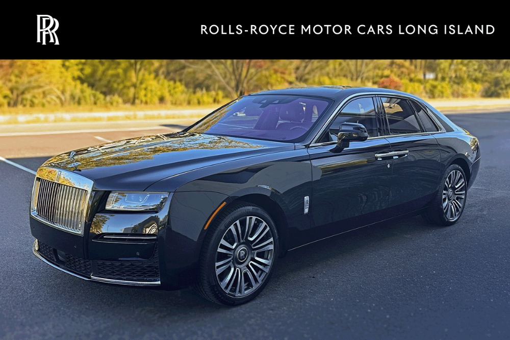 2023 Rolls-Royce Ghost Image 1