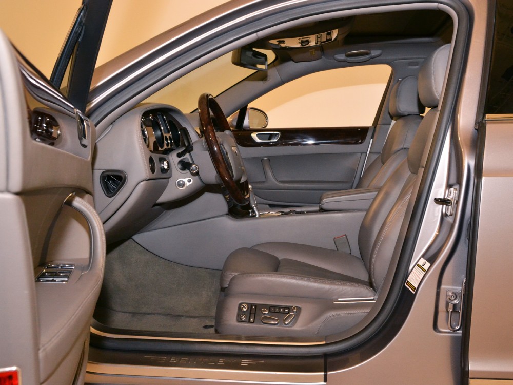2006 Bentley Continental Flying Spur Image 13