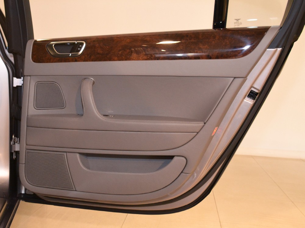 2006 Bentley Continental Flying Spur Image 26