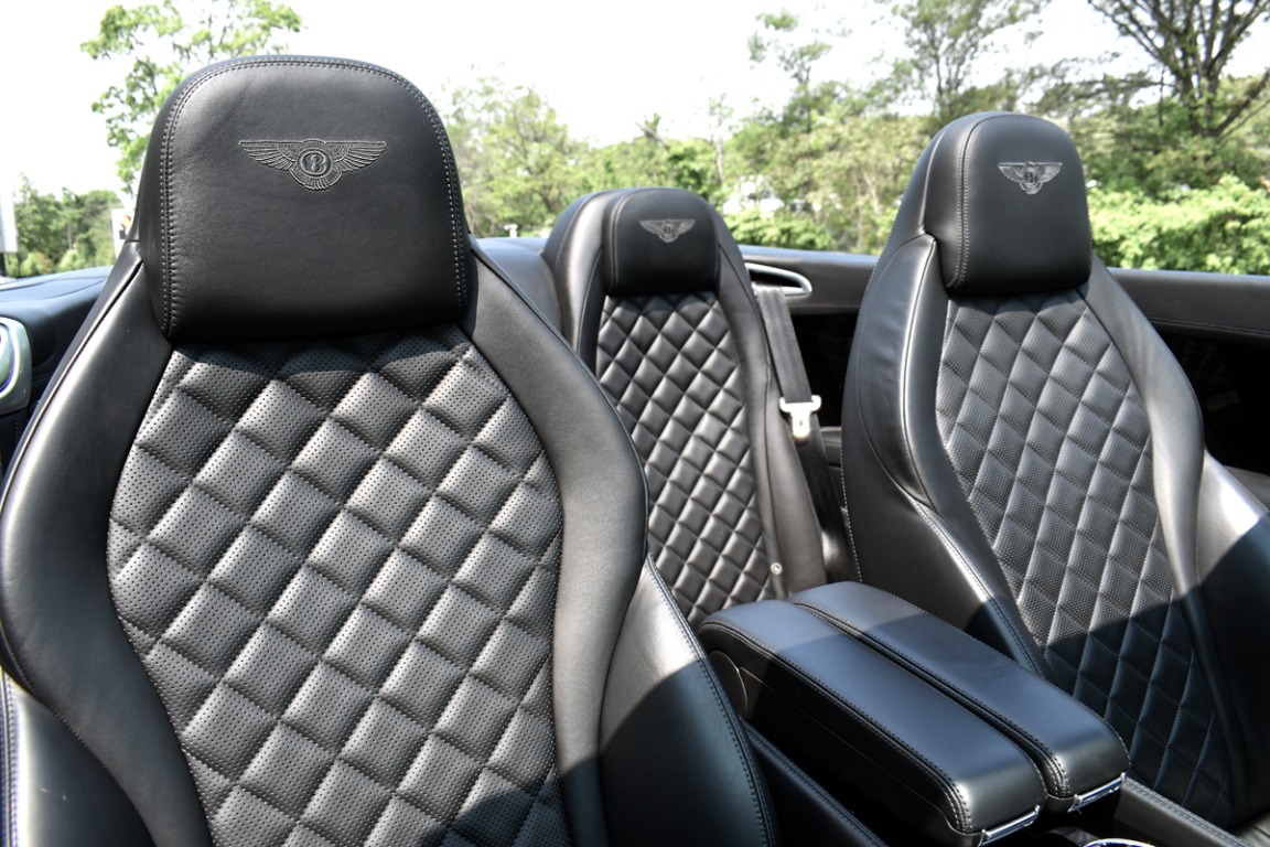 2016 Bentley Continental Image 9