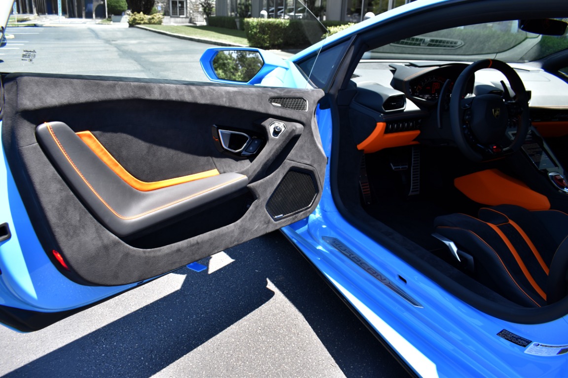 2023 Lamborghini Huracan Image 4