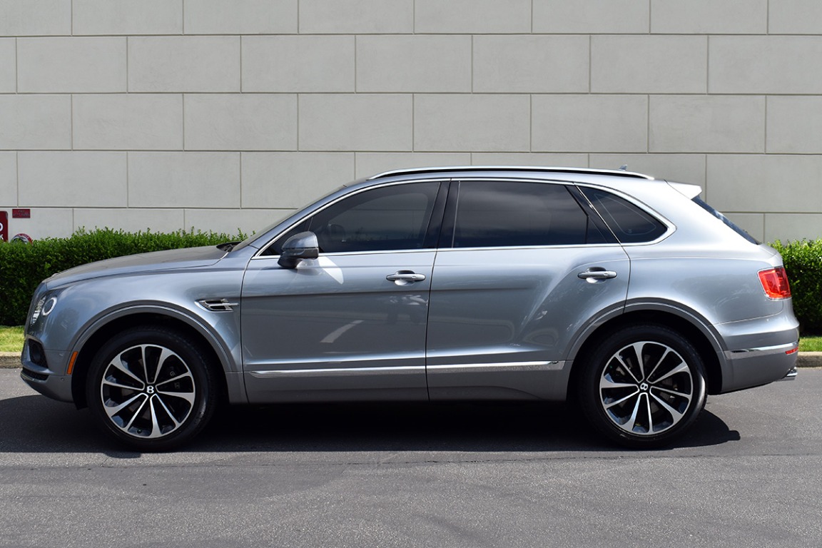 2019 Bentley Bentayga Image 3