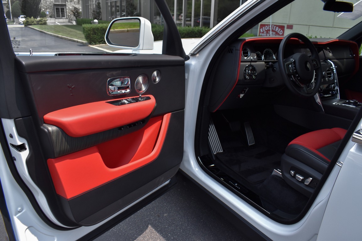 2019 Rolls-Royce Cullinan Image 6