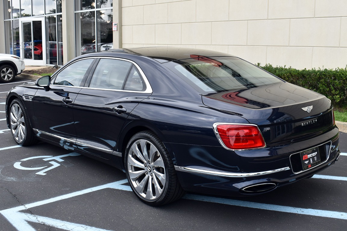 2020 Bentley Flying Spur Image 2