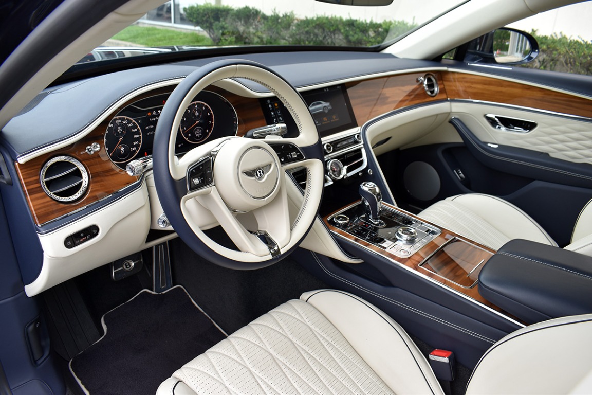 2020 Bentley Flying Spur Image 5