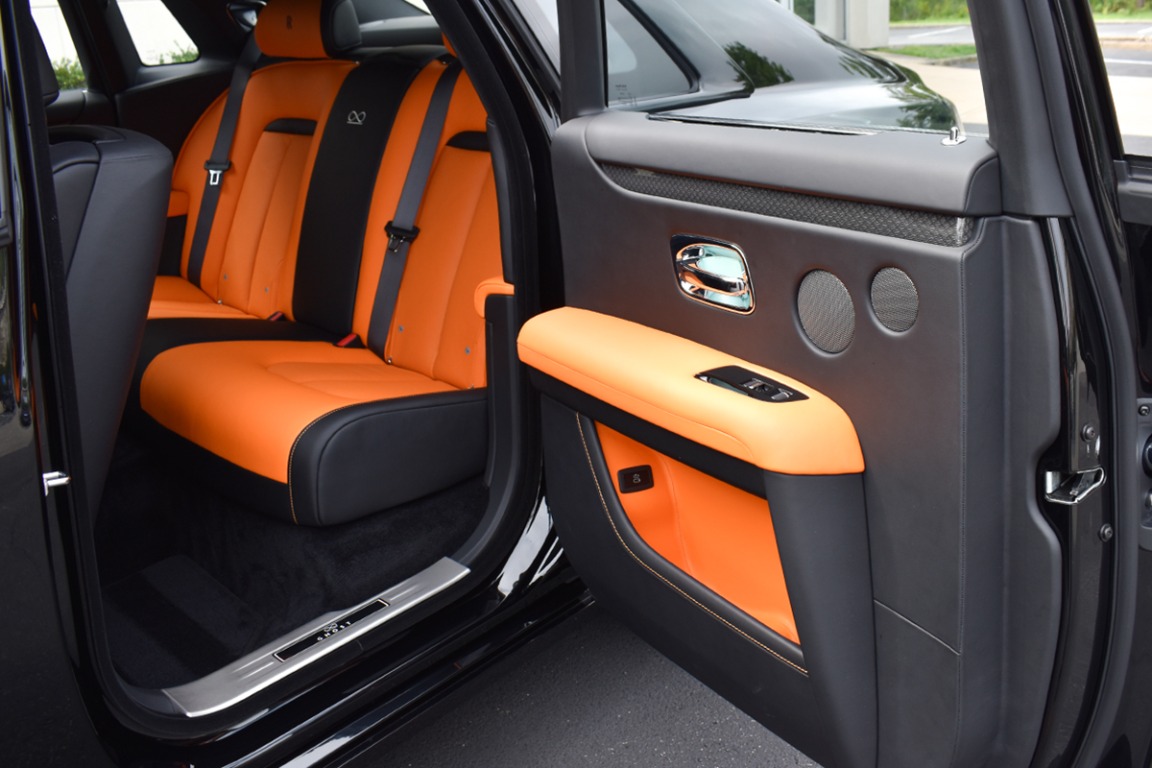 2022 Rolls-Royce Black Badge Ghost Image 6
