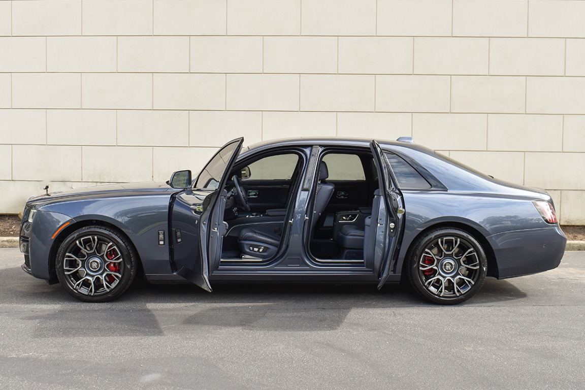 2022 Rolls-Royce Black Badge Ghost Image 13