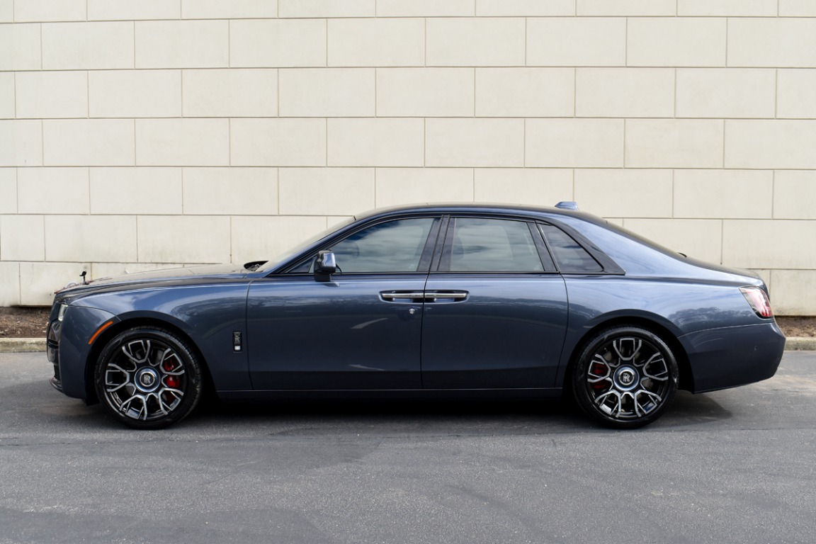 2022 Rolls-Royce Black Badge Ghost Image 2