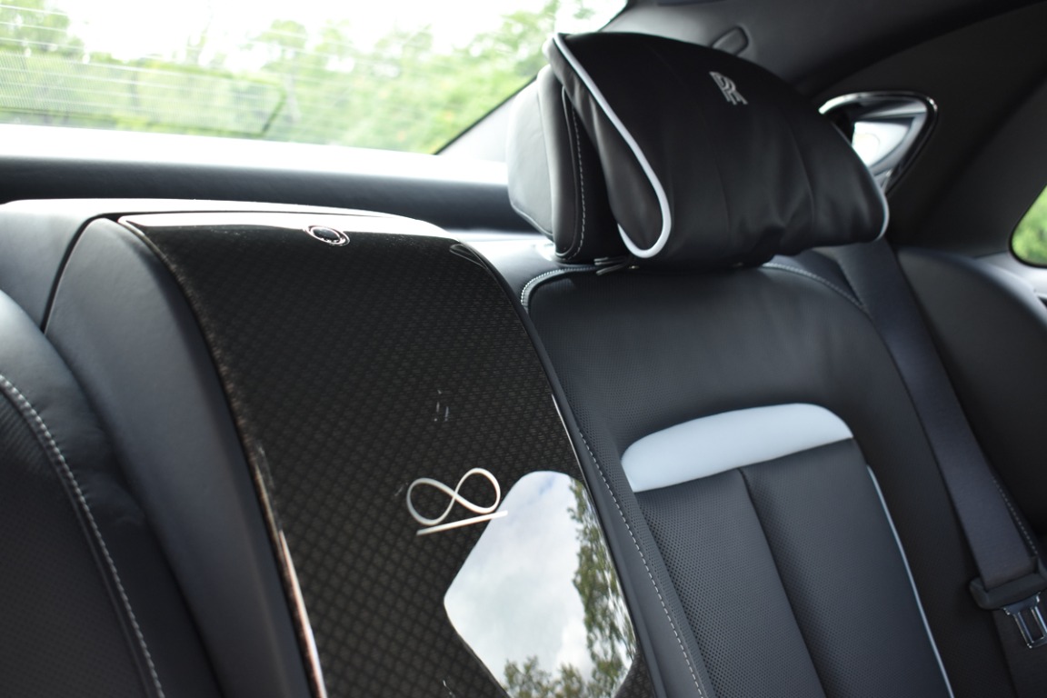 2022 Rolls-Royce Black Badge Ghost Image 9