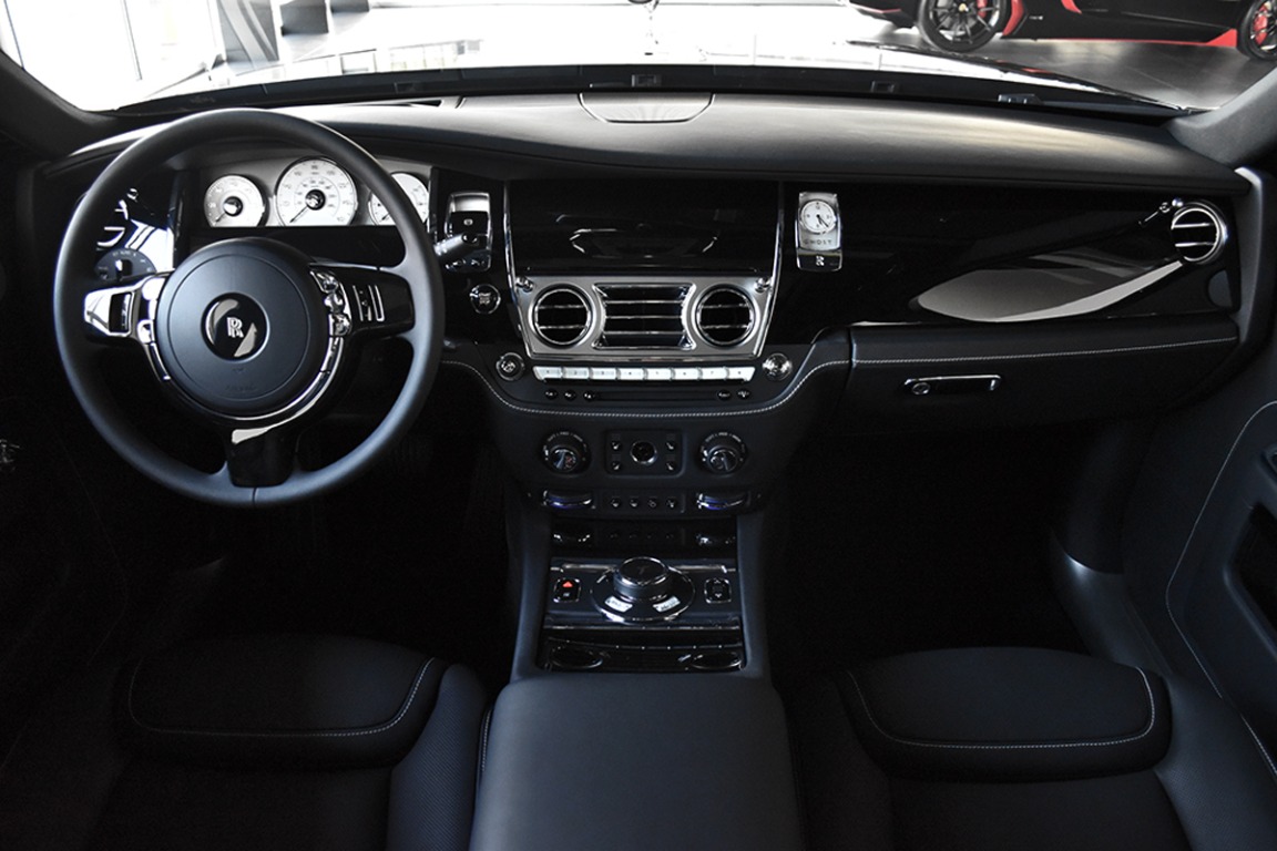 2017 Rolls-Royce Ghost Image 5