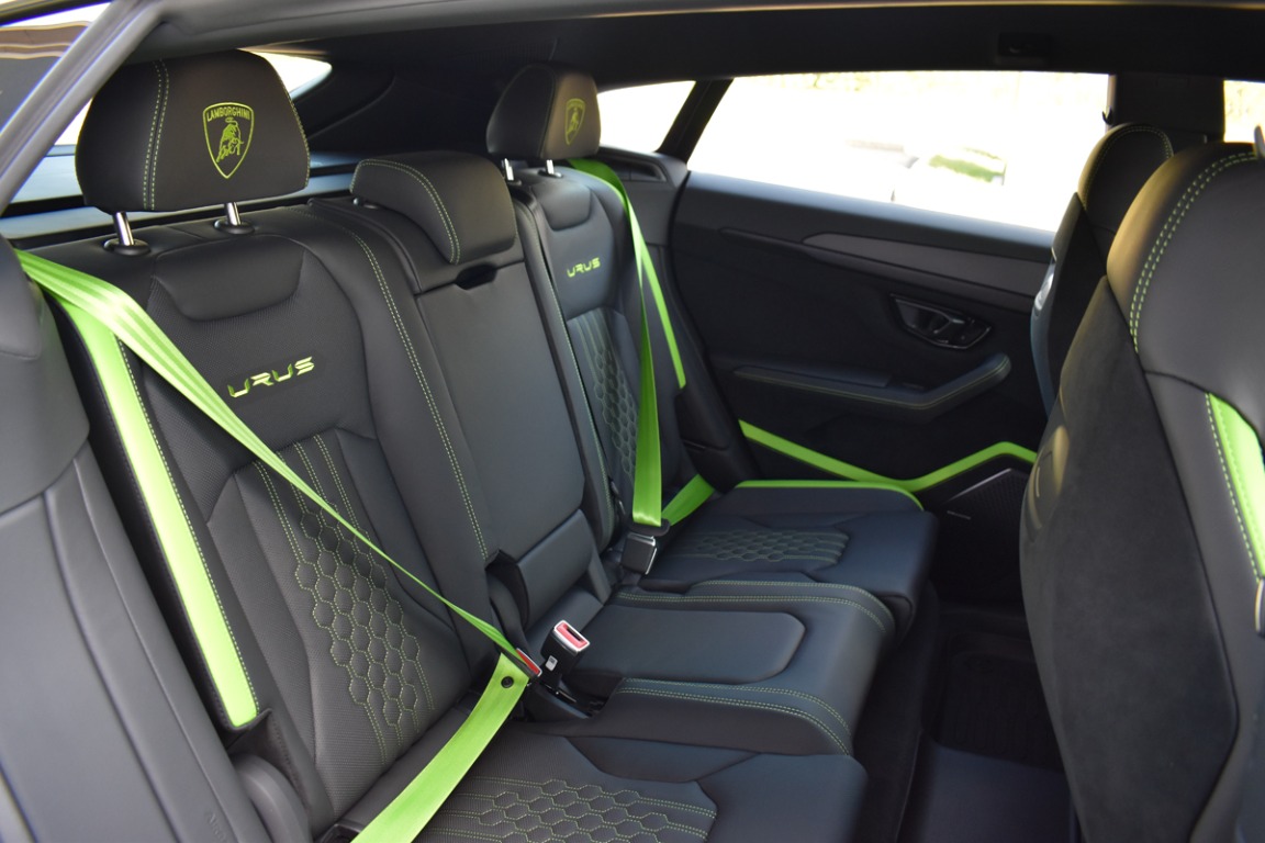 2023 Lamborghini Urus Image 11
