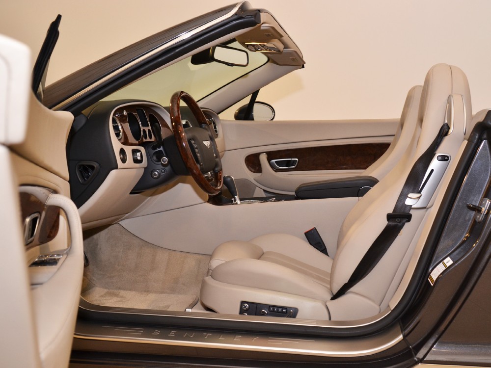 2009 Bentley Continental GT Convertible Image 21