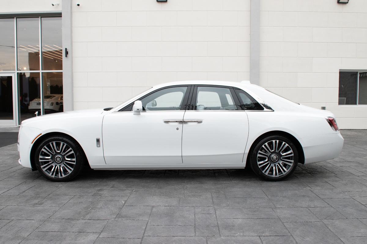 2024 Rolls-Royce Ghost