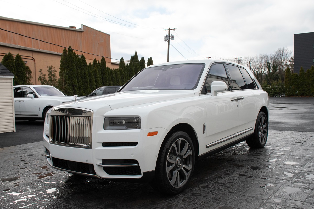 New 2024 Rolls-Royce Cullinan For Sale ($418,325)  Rolls-Royce Motor Cars  Long Island Stock #RU221610