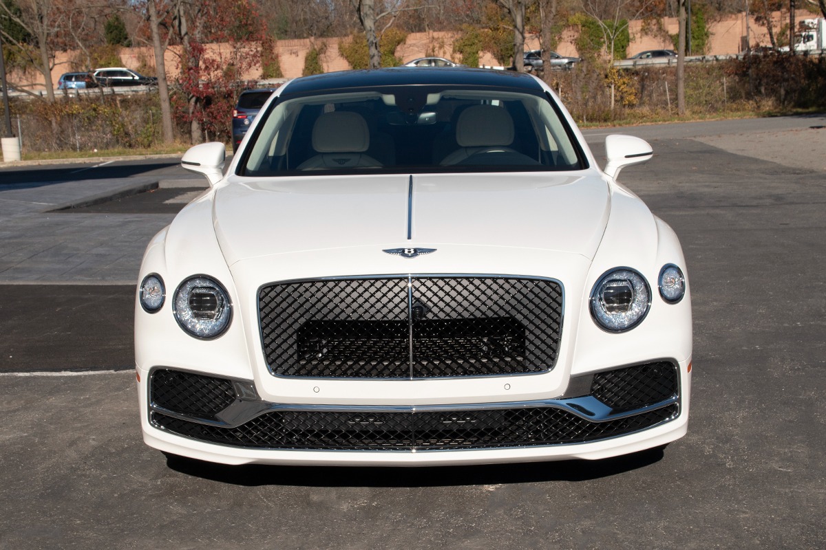 2024 Bentley Flying Spur Image 8