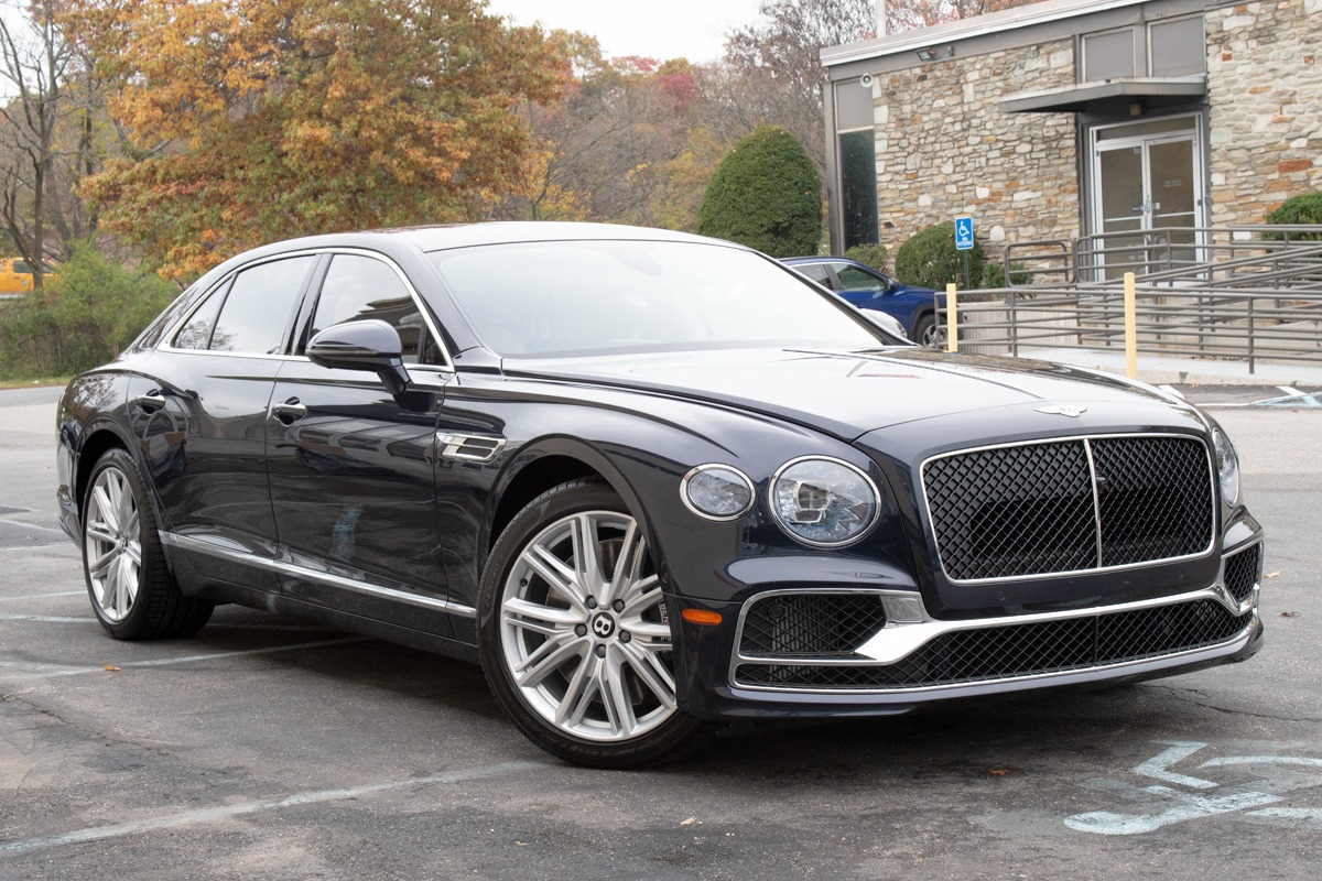2024 Bentley Flying Spur V8 Image 10