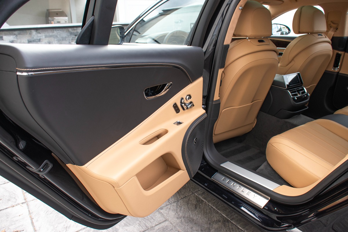 2024 Bentley Flying Spur V8 Image 15