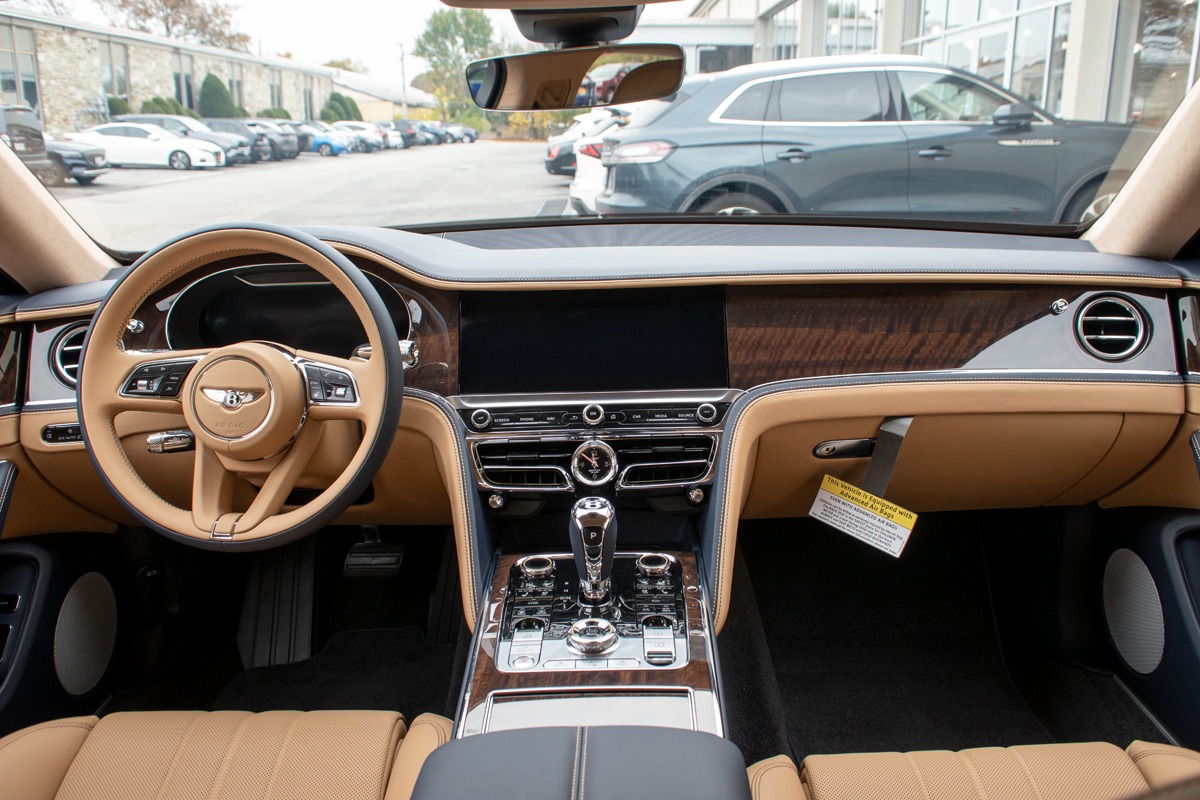 2024 Bentley Flying Spur V8 Image 4