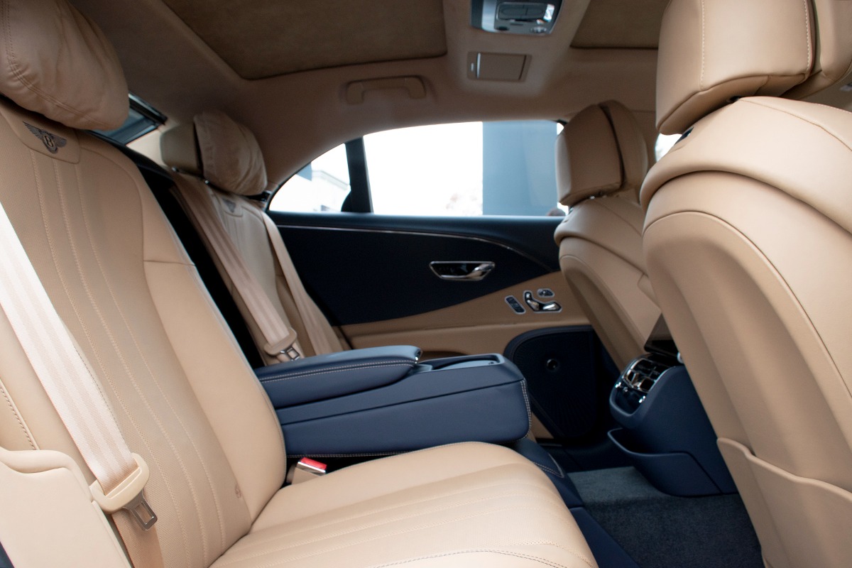 2024 Bentley Flying Spur V8 Image 8