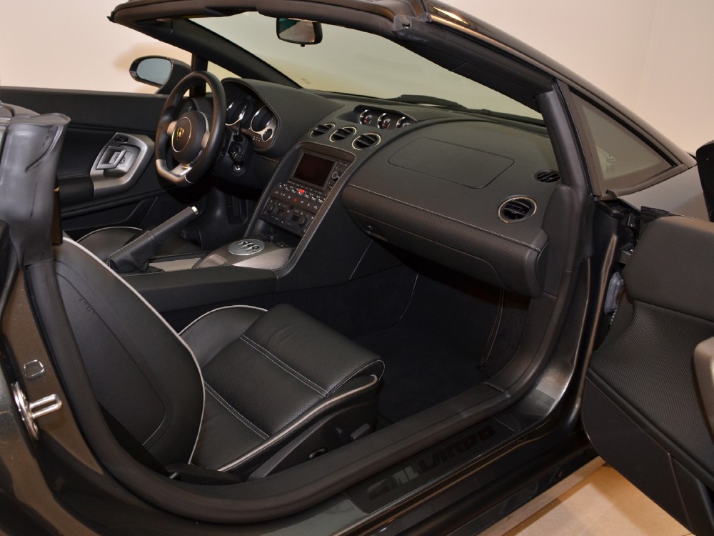2008 Lamborghini Gallardo Image 23