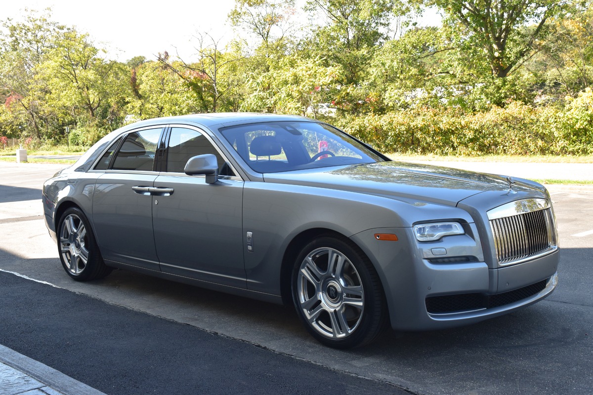2017 Rolls-Royce Ghost Image 8