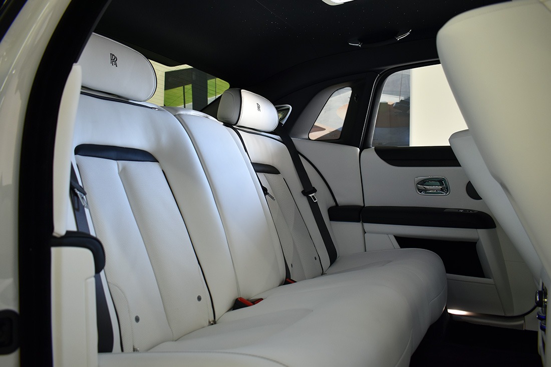 2022 Rolls-Royce Ghost Image 8