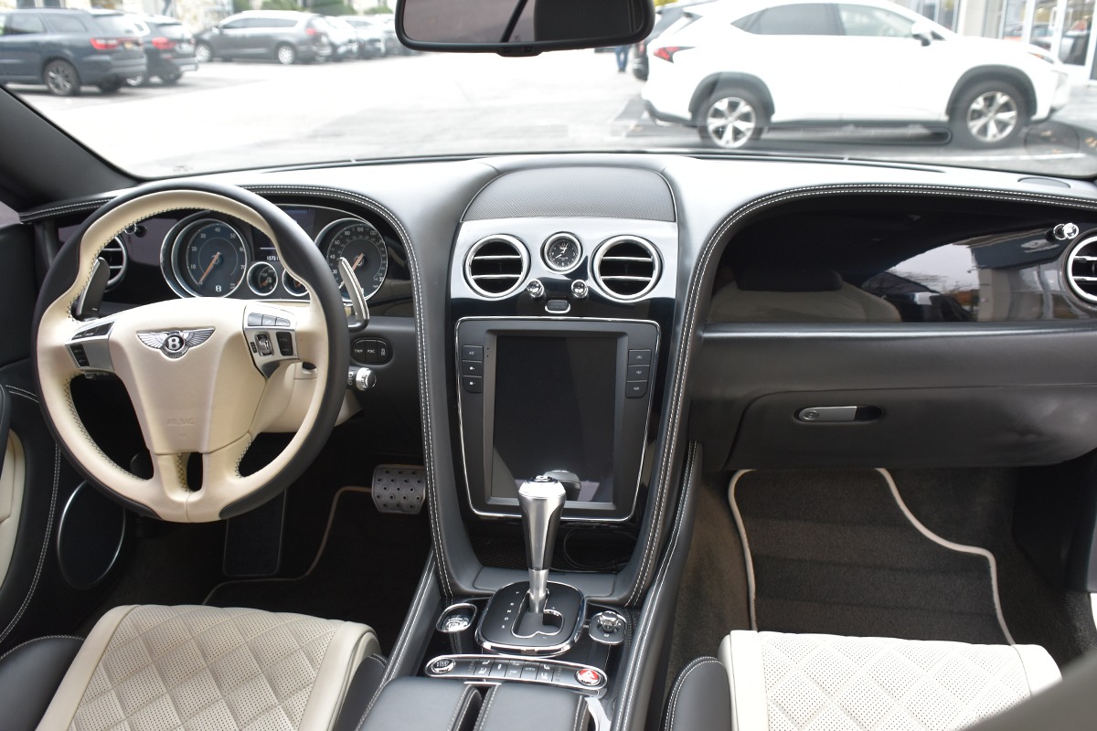 2016 Bentley Continental GT Image 3