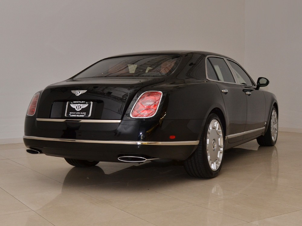 2011 Bentley Mulsanne Image 2