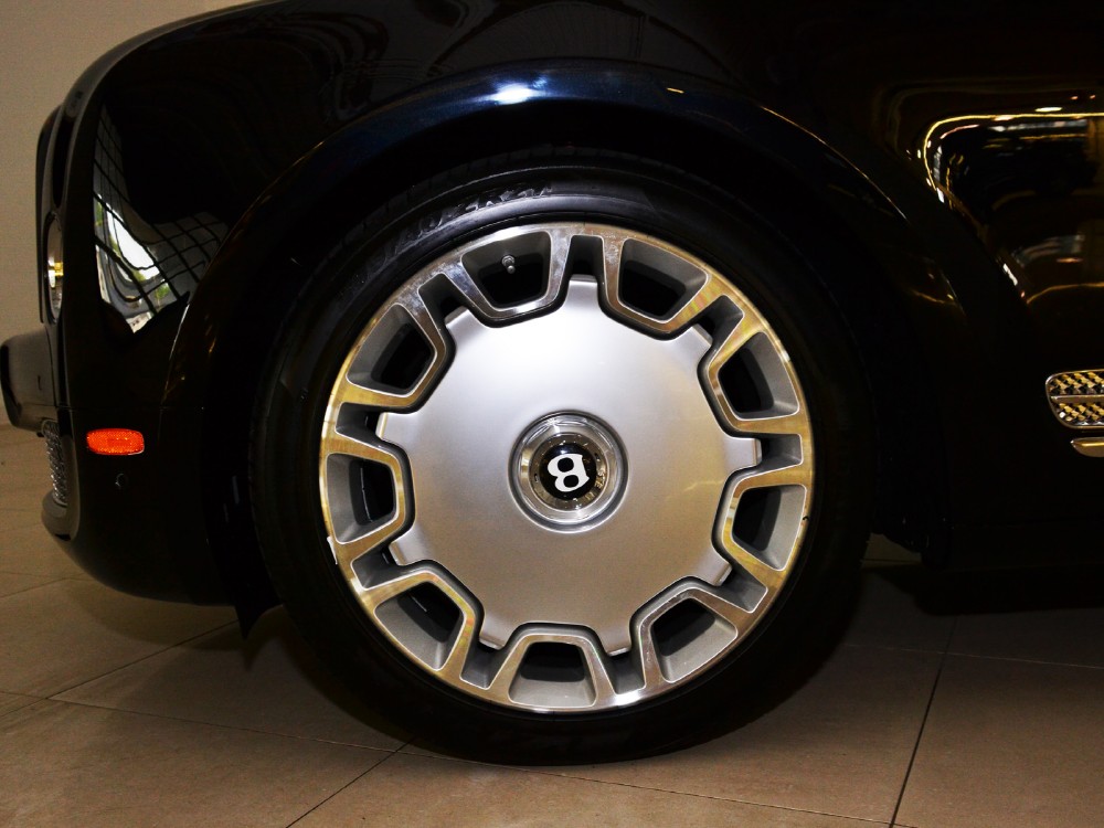 2011 Bentley Mulsanne Image 4