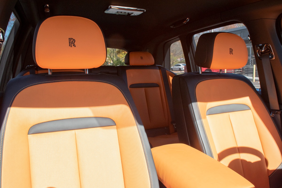 2023 Rolls-Royce Cullinan Image 9