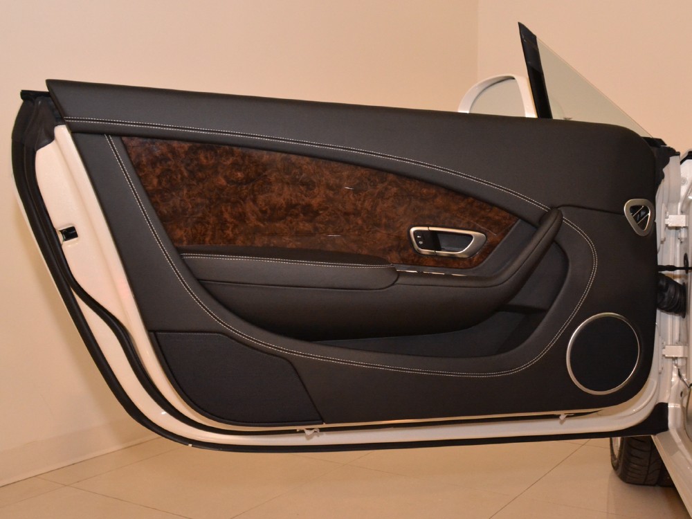 2012 Bentley Continental GT Convertible Image 26
