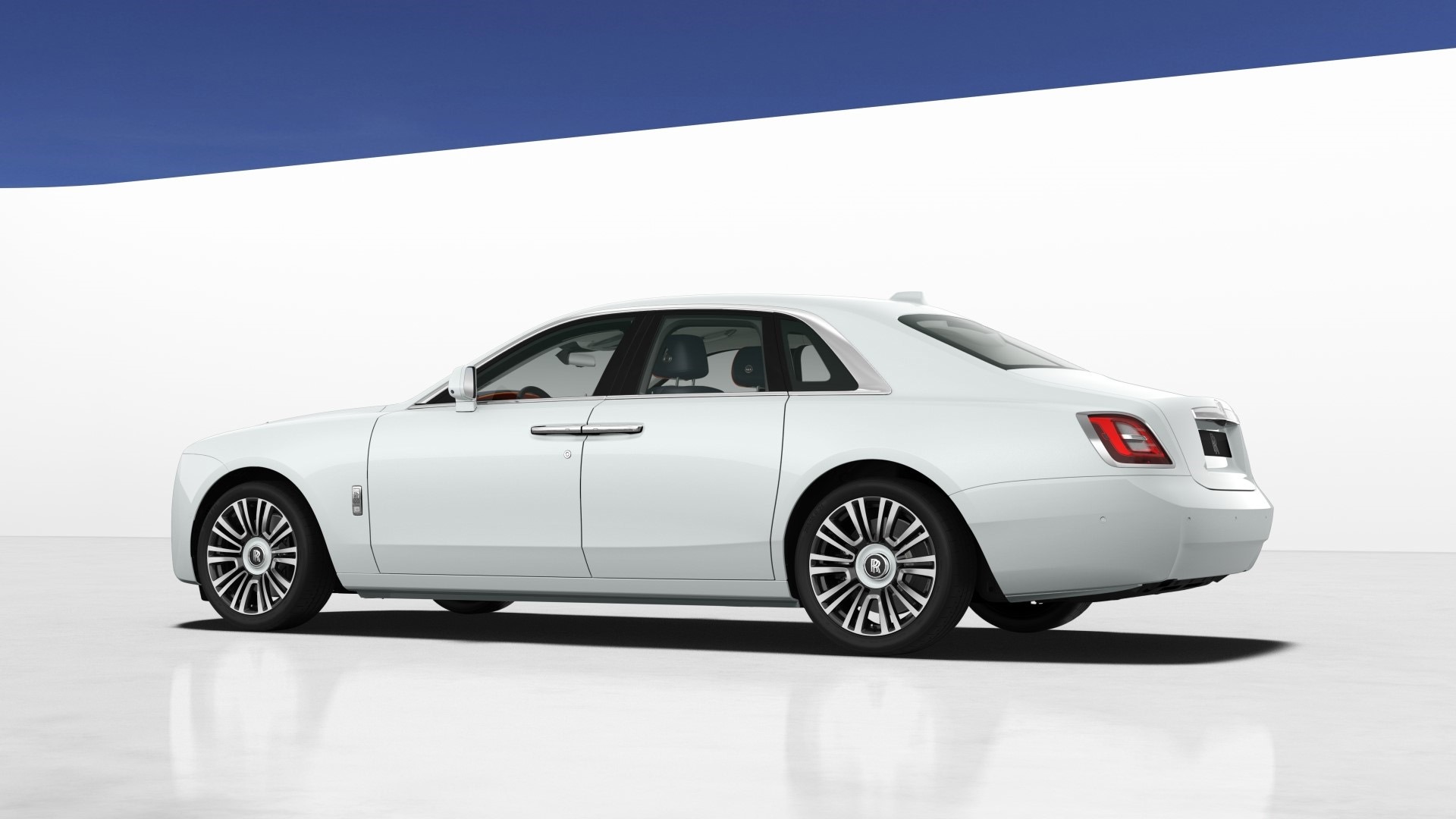 2024 Rolls-Royce Ghost Image 2