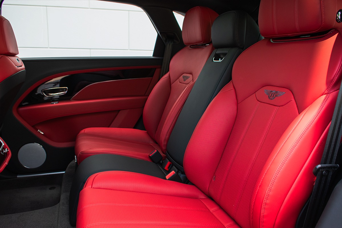 2024 Bentley Bentayga EWB Image 13