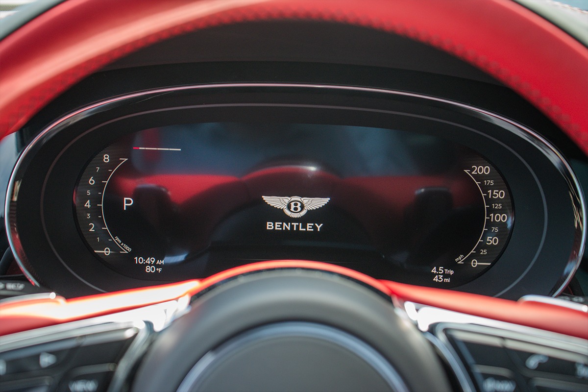 2024 Bentley Bentayga EWB Image 17