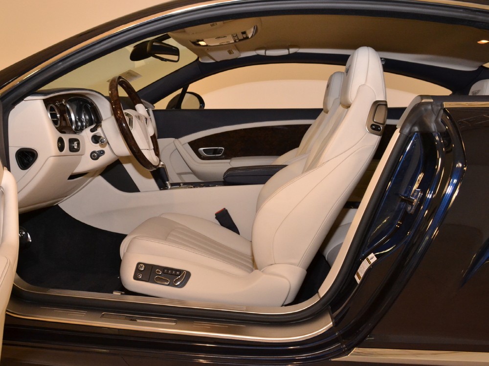 2012 Bentley Continental GT Image 13