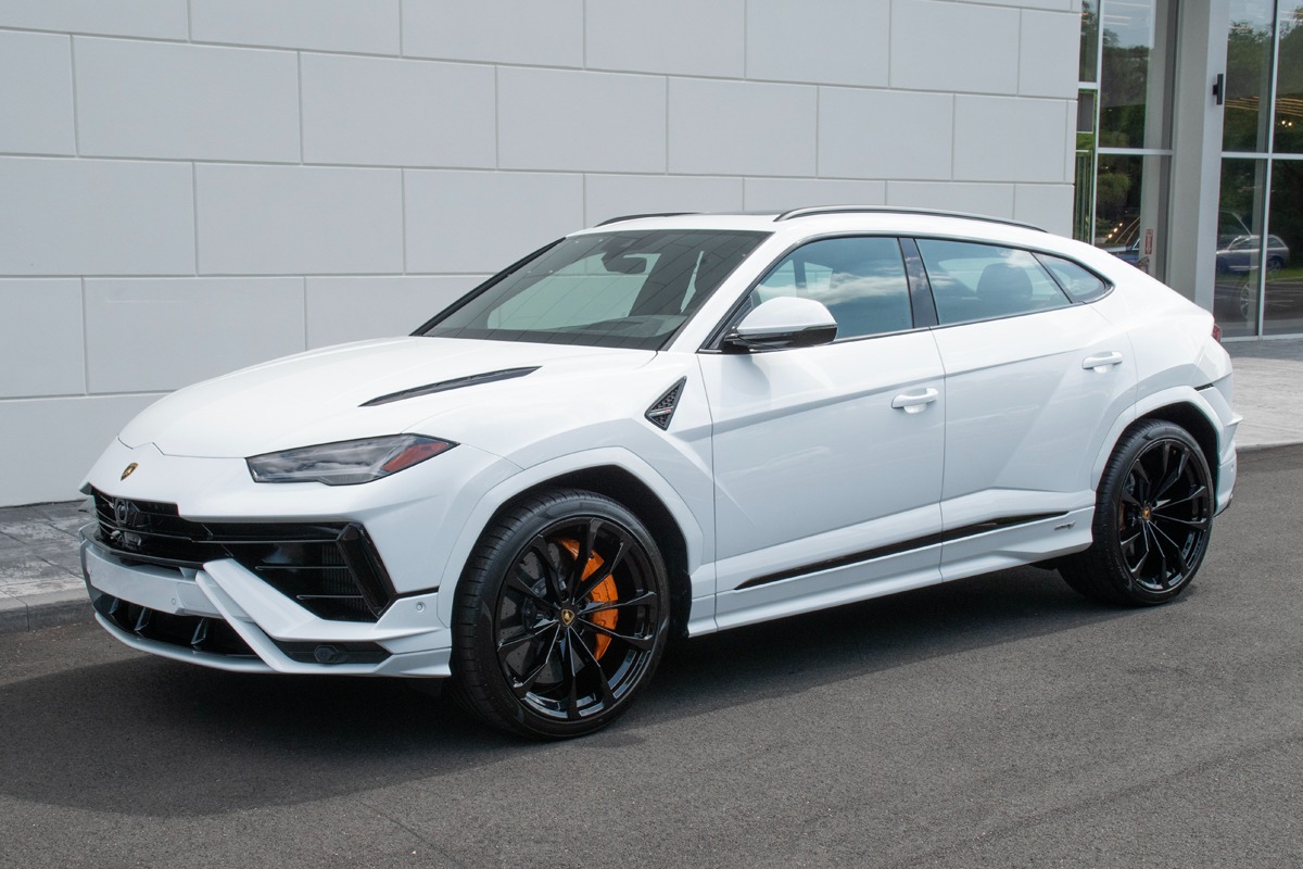 2024 Lamborghini Urus Image 46