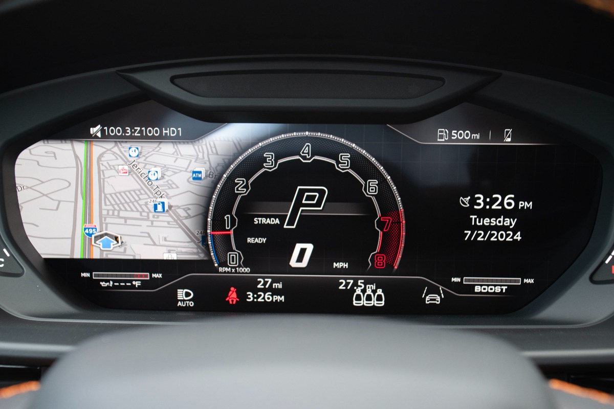 2024 Lamborghini Urus Image 9