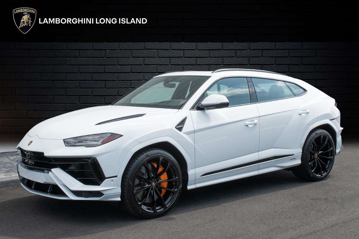 2024 Lamborghini Urus Image 1