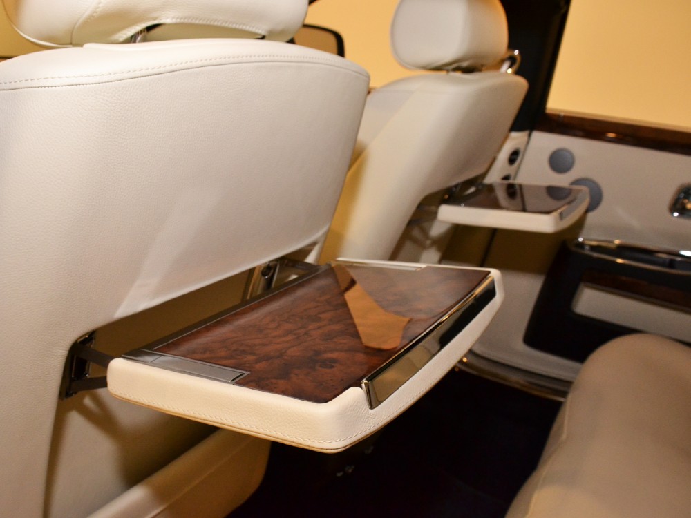 2011 Rolls-Royce Ghost Image 22